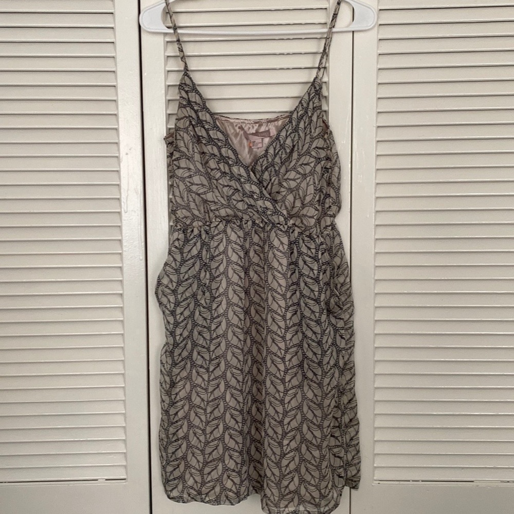 Forever 21 dress leaf print size M